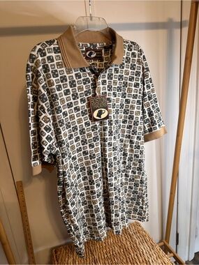 Boston Traders Men's Geometric Print Polo in Tan and White
